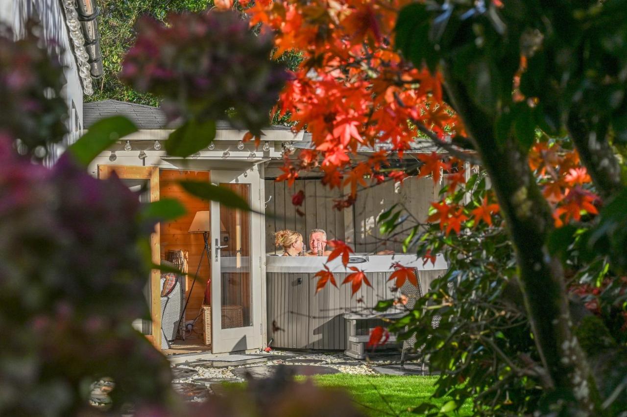 A Superb Bijou Retreat With Jacuzzi Near An Excellent Village Pub Yelverton Εξωτερικό φωτογραφία